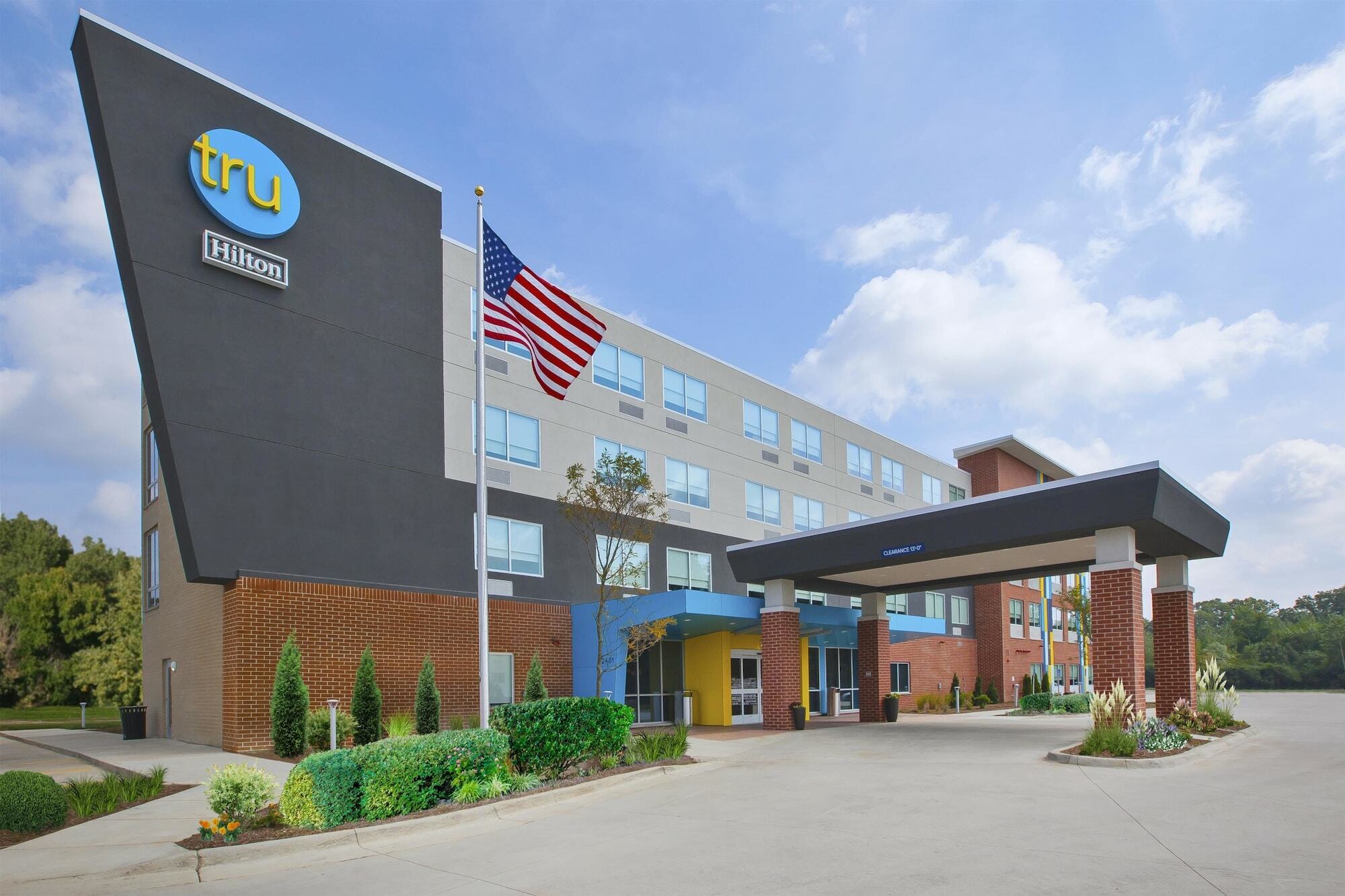 Hotel Tru By Hilton